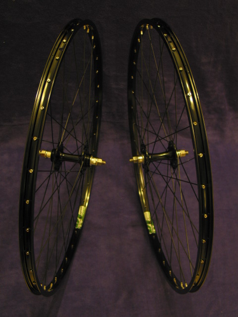 Custom Black & Black 27 x 1 1/4 Single-Speed Wheelset