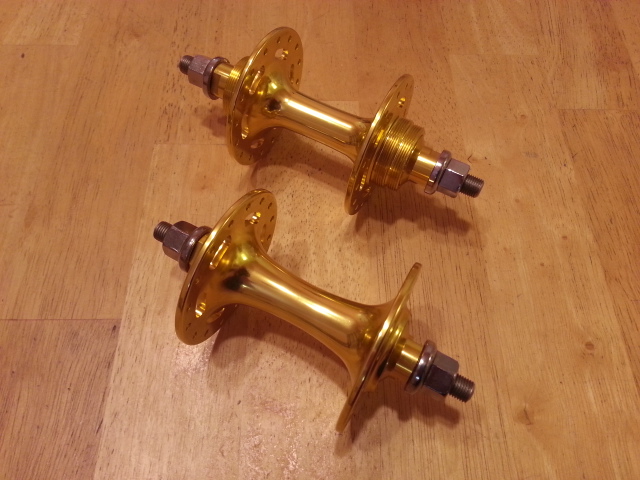 Single Speed High Flange Hubset w/ NiCroMo Axles - 32H - Gold
